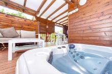 1.Location villa piscine Marie Galante Guadeloupe_Bain à bulles